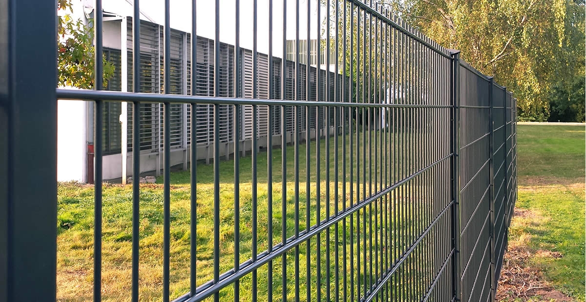 Grundstückszaun: Individuelle Lösungen für jeden Bedarf